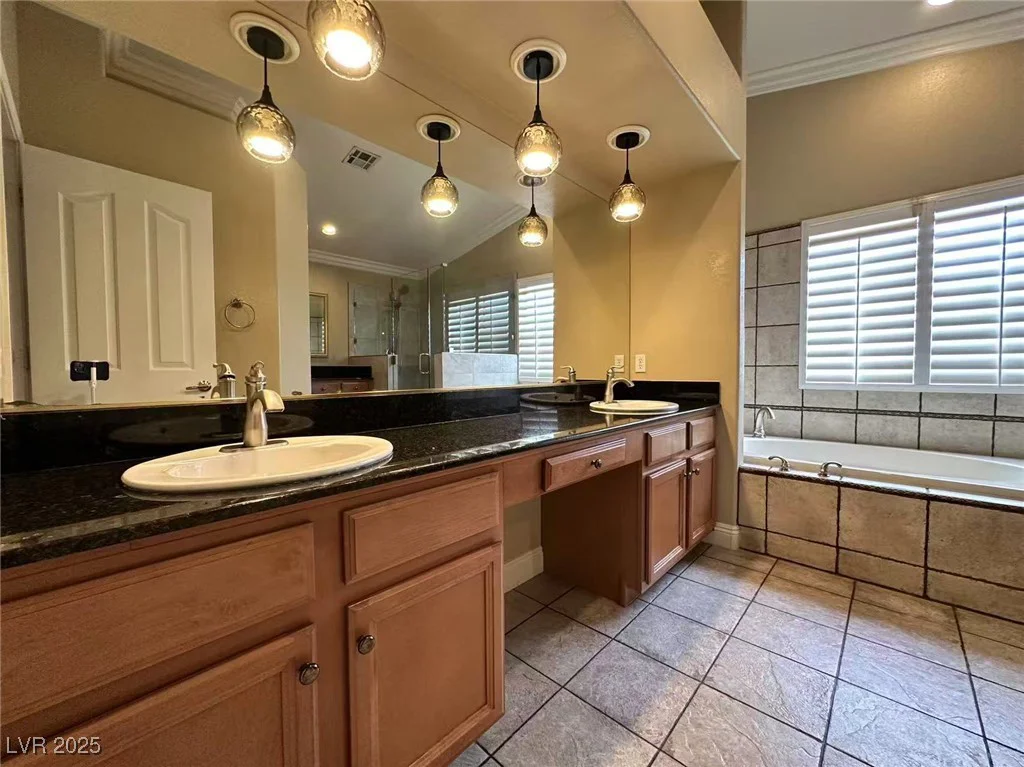 3991 Candleglow, Las Vegas, NV 89147