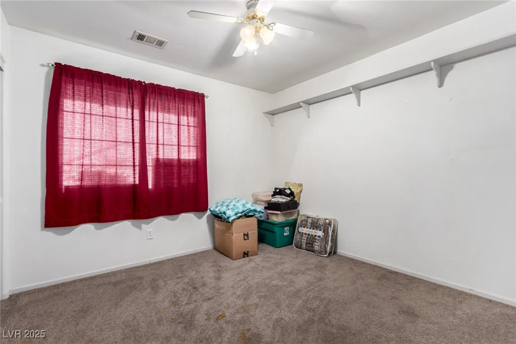 2904 Glen Aulin, Las Vegas, NV 89108