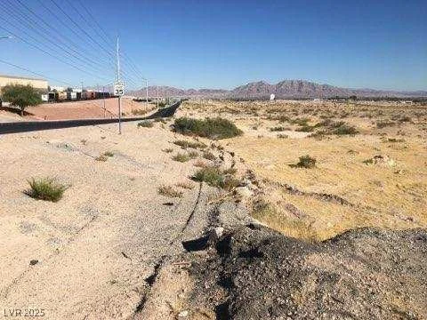 01 Brooks, North Las Vegas, NV 89032