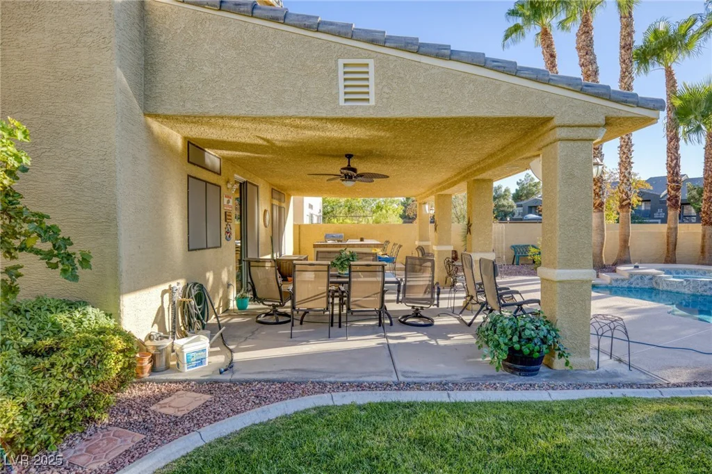 1002 Prestige Meadows, Henderson, NV 89052
