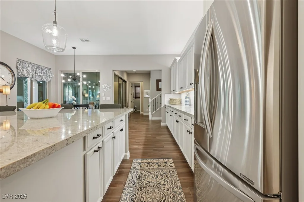 425 Rosina Vista, Las Vegas, NV 89138