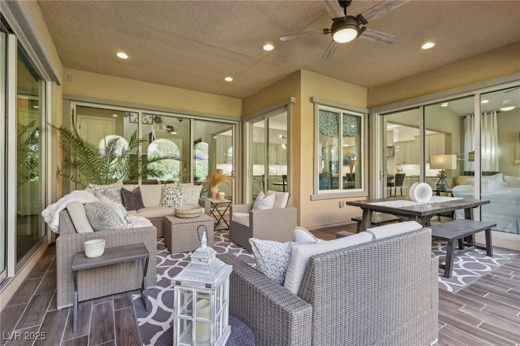 425 Rosina Vista, Las Vegas, NV 89138