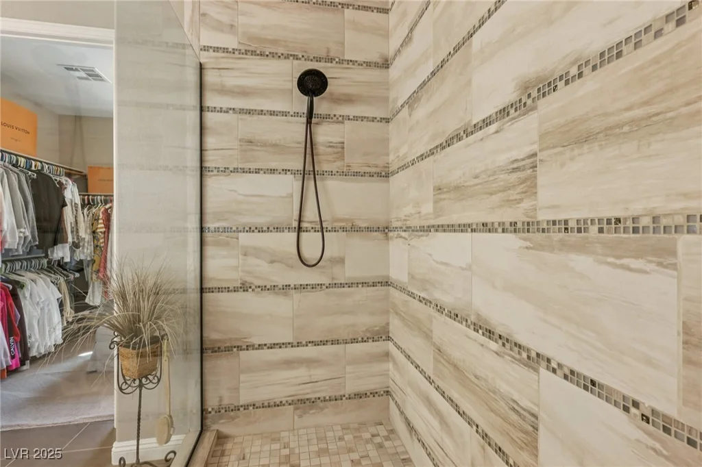 425 Rosina Vista, Las Vegas, NV 89138