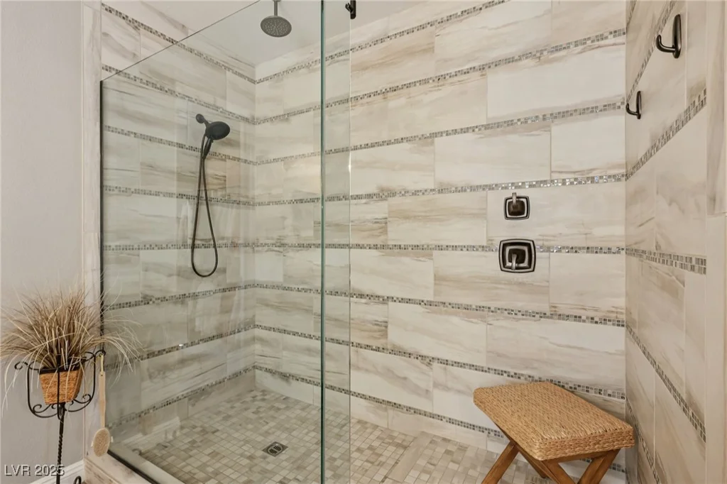 425 Rosina Vista, Las Vegas, NV 89138