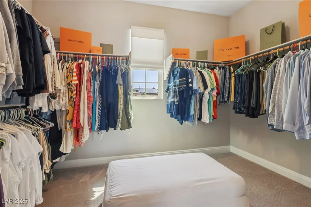425 Rosina Vista, Las Vegas, NV 89138