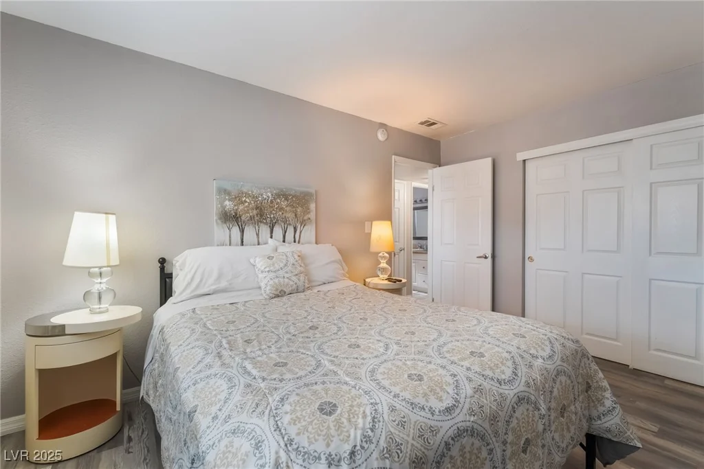 493 McKellar, Las Vegas, NV 89119