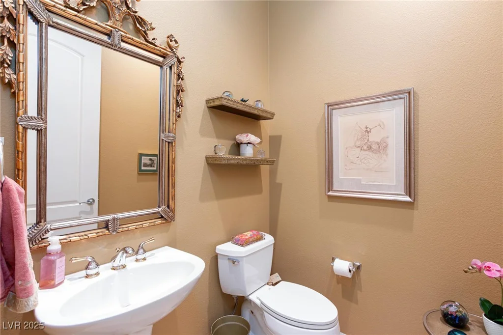 2120 Twin Falls, Henderson, NV 89044