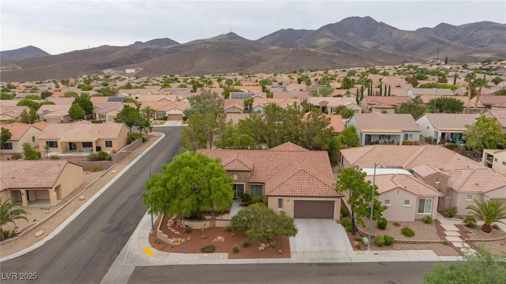 2120 Twin Falls, Henderson, NV 89044