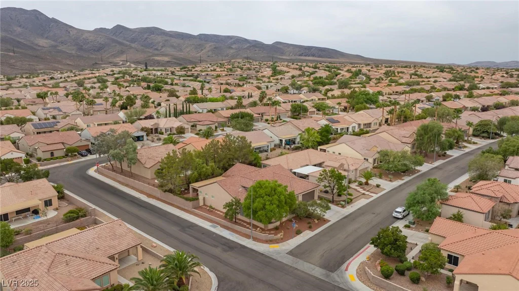 2120 Twin Falls, Henderson, NV 89044