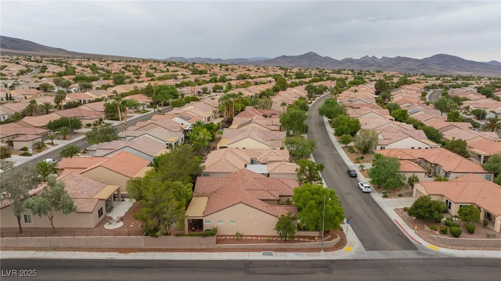 2120 Twin Falls, Henderson, NV 89044
