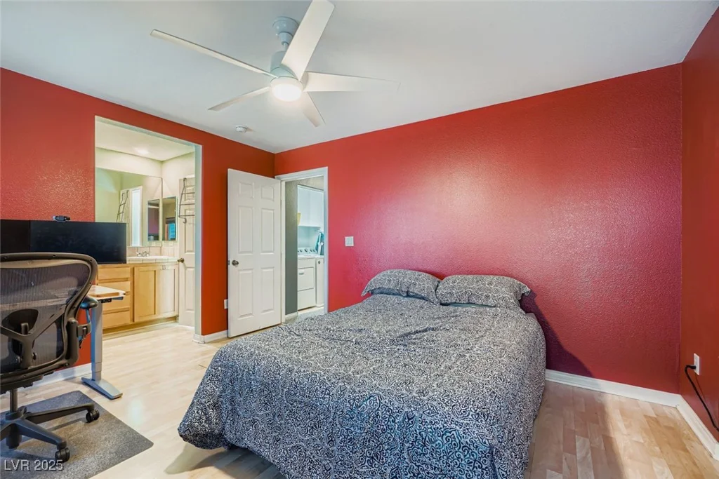6132 Wild Waters, Las Vegas, NV 89139