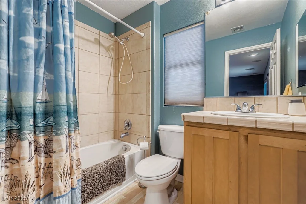6132 Wild Waters, Las Vegas, NV 89139