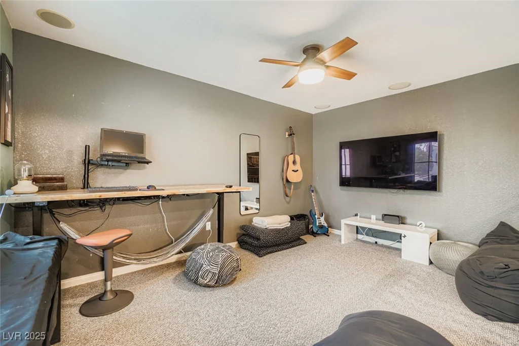 6132 Wild Waters, Las Vegas, NV 89139