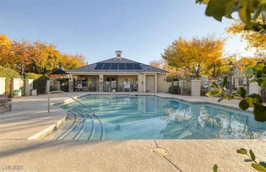 6132 Wild Waters, Las Vegas, NV 89139