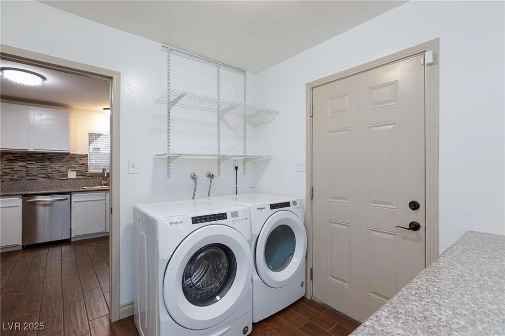 4321 El Antonio, Las Vegas, NV 89121