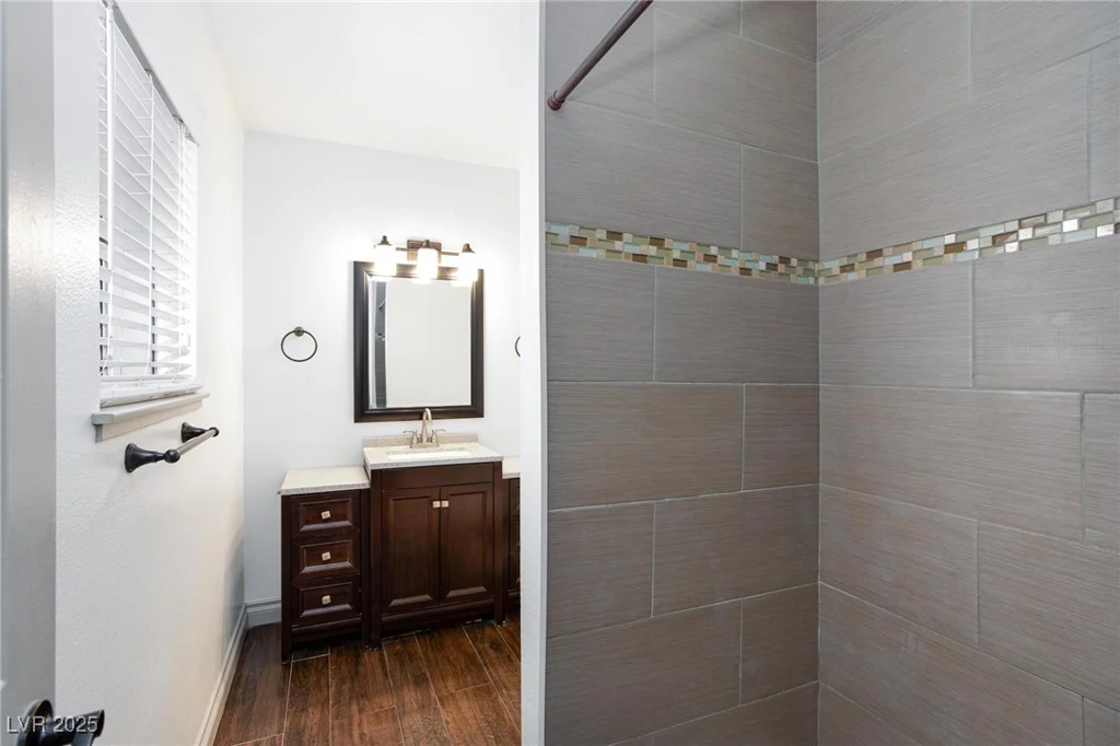 4321 El Antonio, Las Vegas, NV 89121