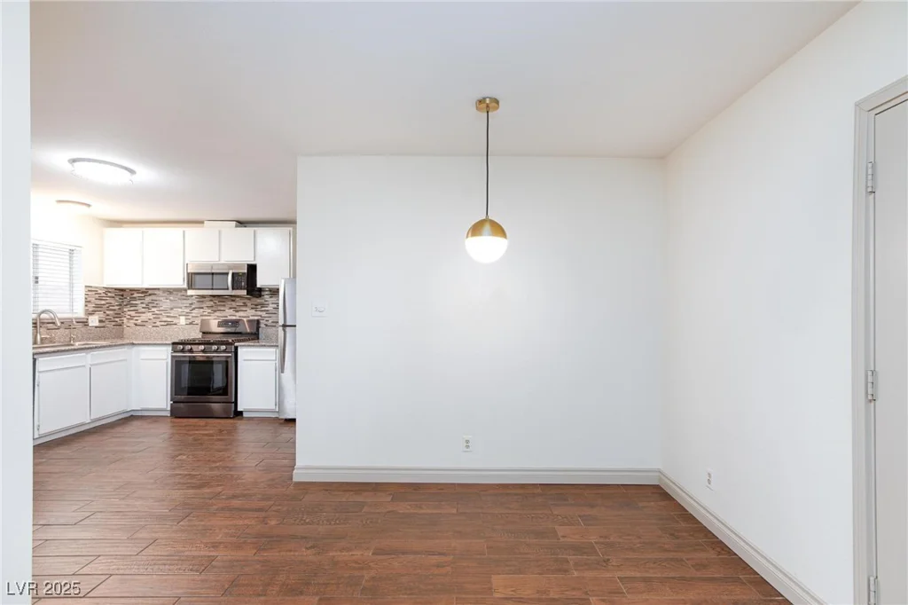 4321 El Antonio, Las Vegas, NV 89121