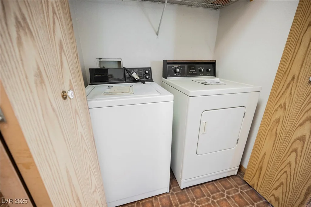 1642 Keena, Henderson, NV 89011