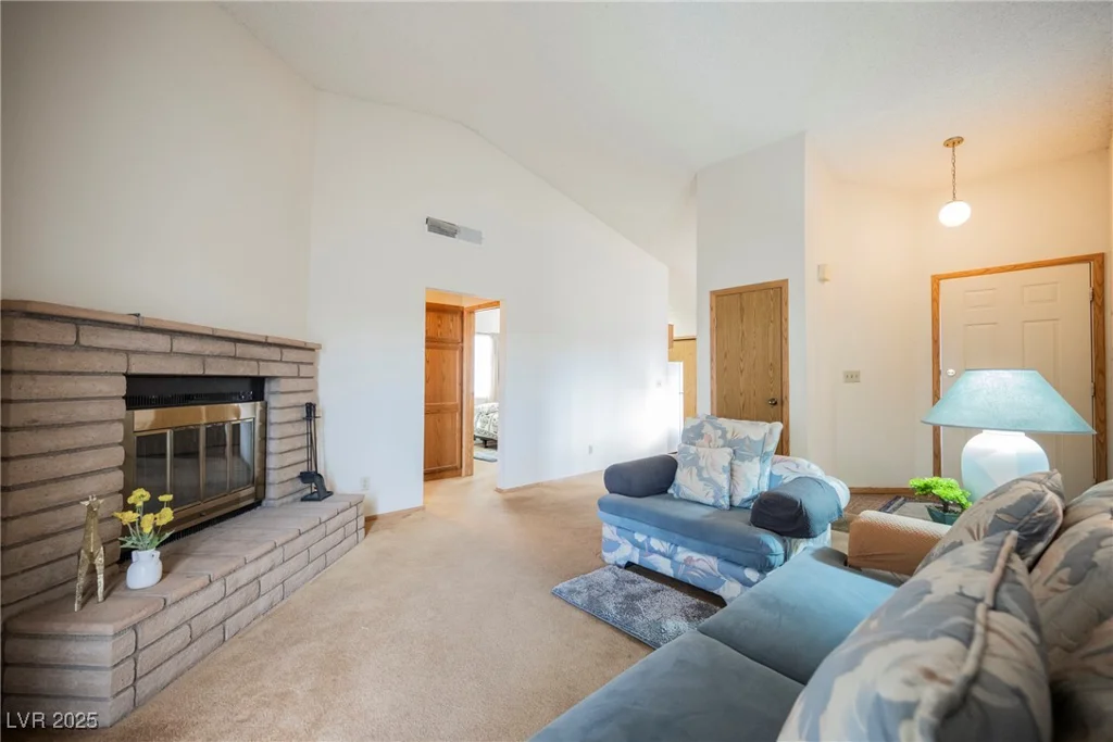 1642 Keena, Henderson, NV 89011