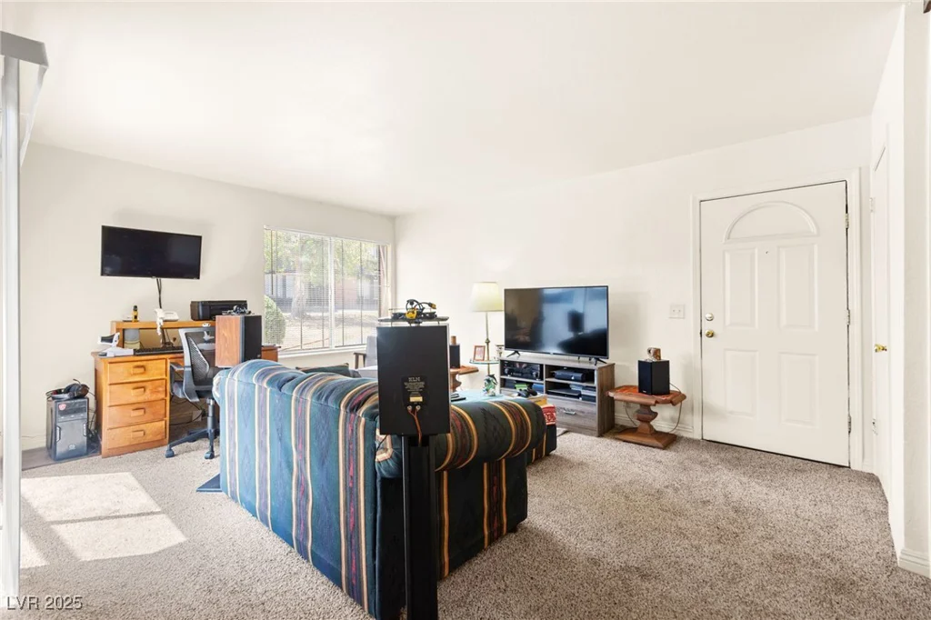 3521 Mercury, North Las Vegas, NV 89030