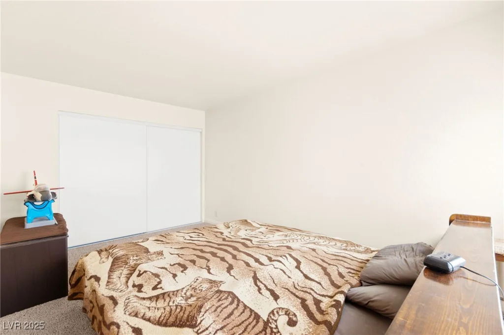 3521 Mercury, North Las Vegas, NV 89030
