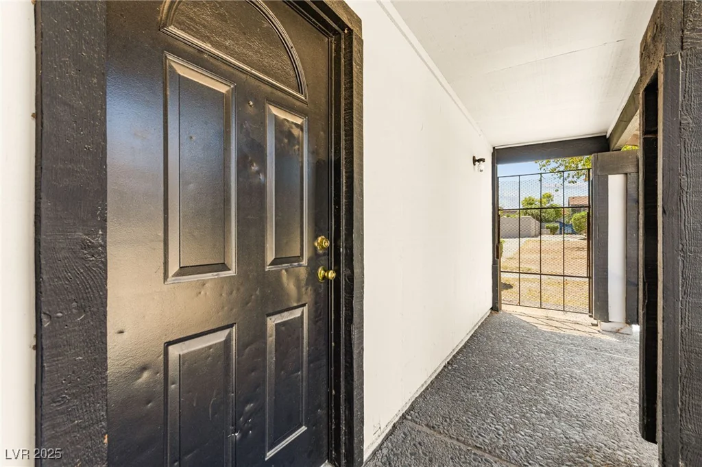 3521 Mercury, North Las Vegas, NV 89030