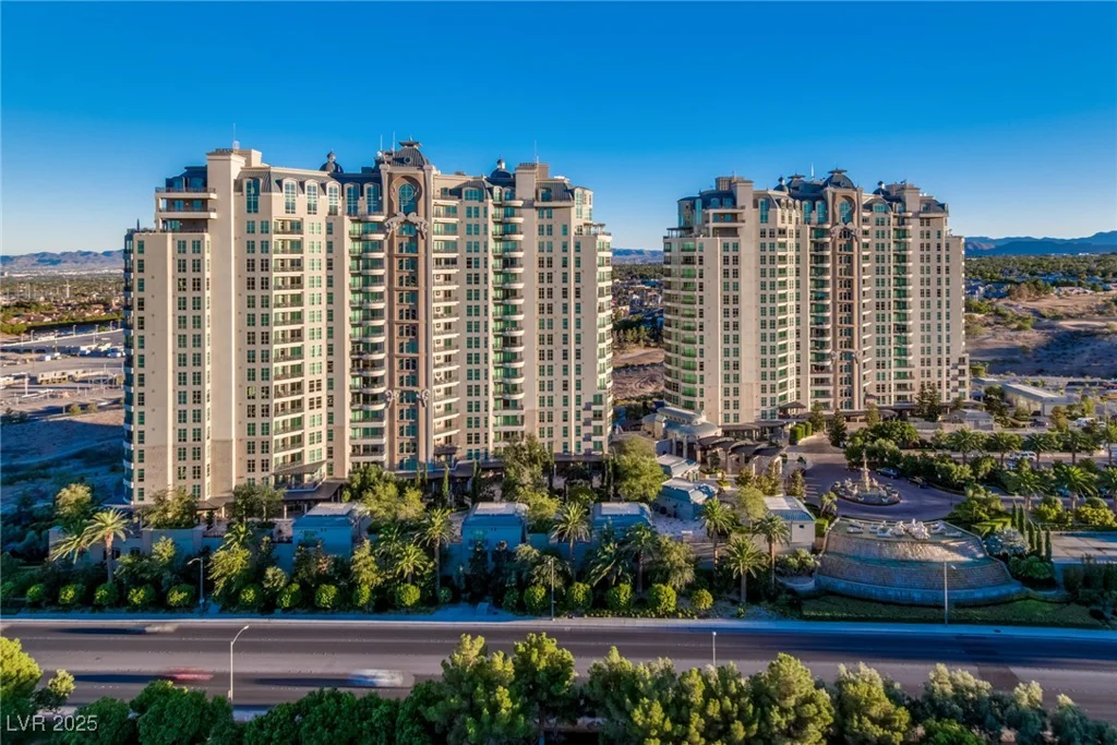 9101 Alta, Las Vegas, NV 89145