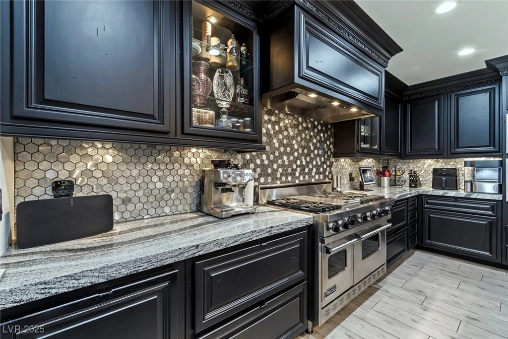 9101 Alta, Las Vegas, NV 89145