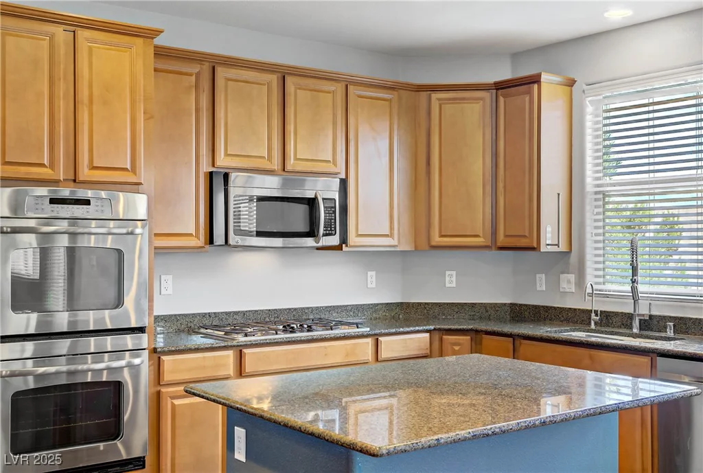 640 Finch Island, Henderson, NV 89015