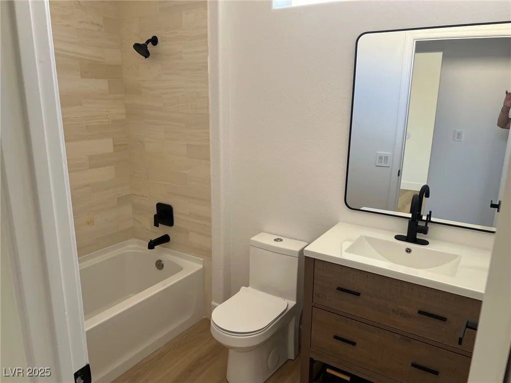 10012 Bundella, Las Vegas, NV 89134