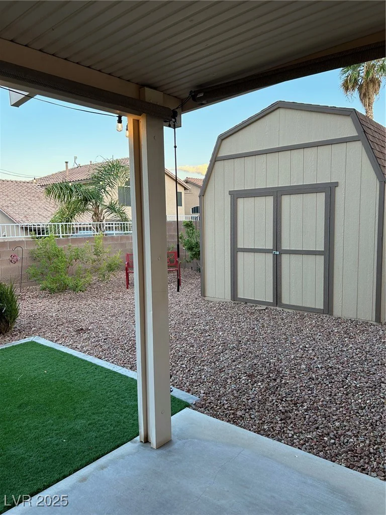 1008 Ridgegate, Henderson, NV 89002