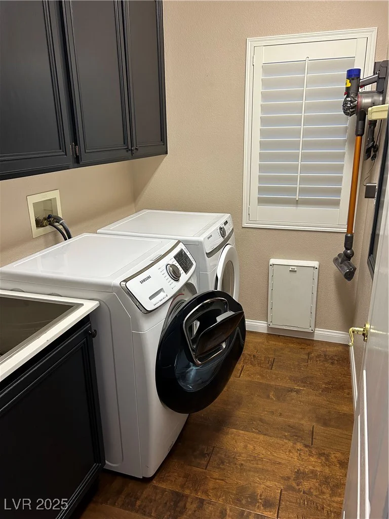 1008 Ridgegate, Henderson, NV 89002