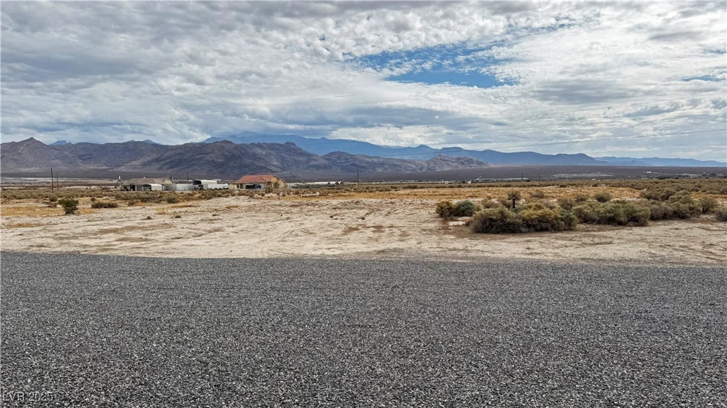 3801 Malibou, Pahrump, NV 89048