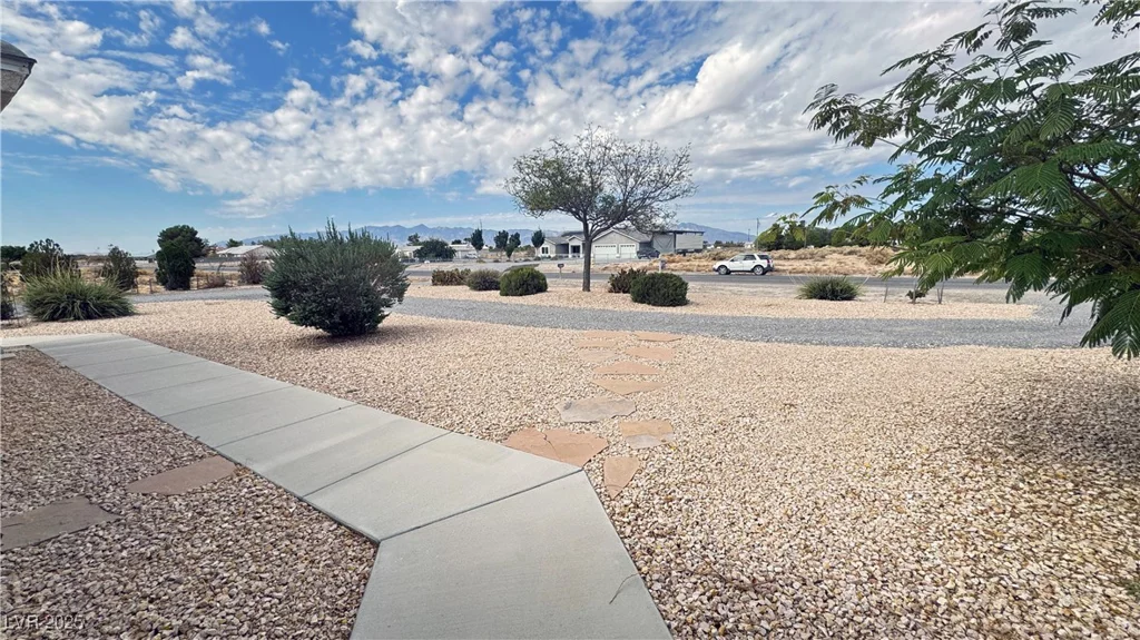 3801 Malibou, Pahrump, NV 89048