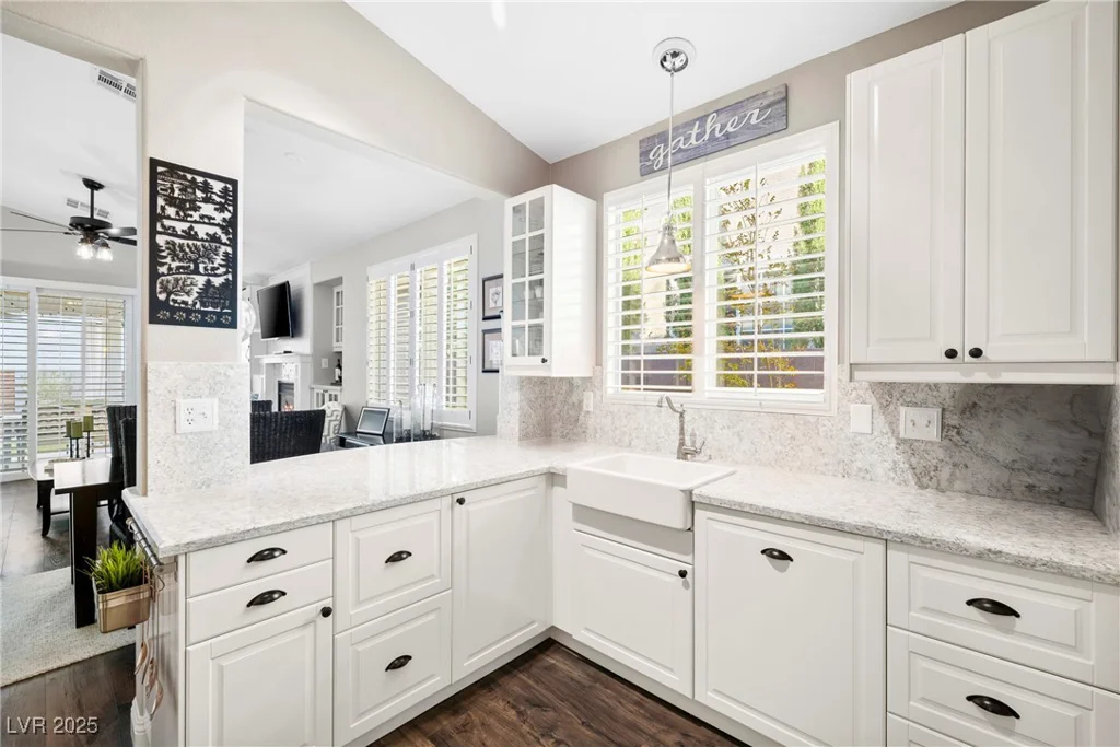 168 Mountainside, Henderson, NV 89012