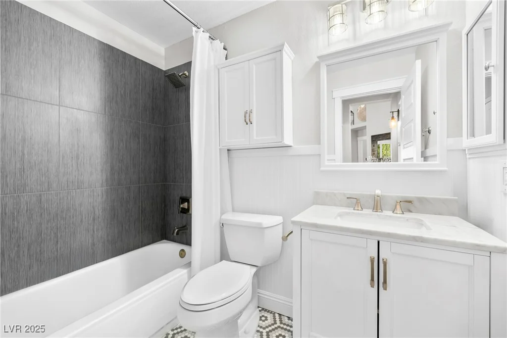 168 Mountainside, Henderson, NV 89012