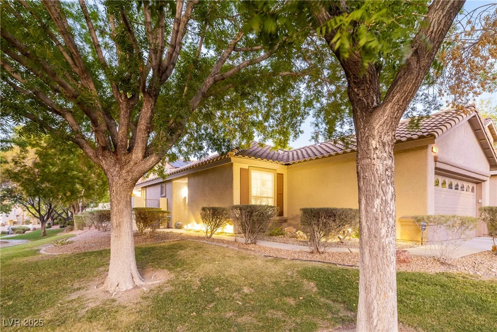 168 Mountainside, Henderson, NV 89012