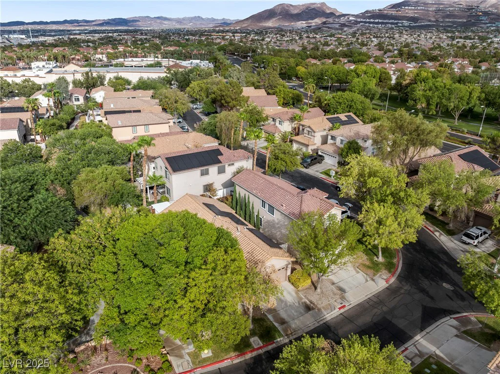 168 Mountainside, Henderson, NV 89012