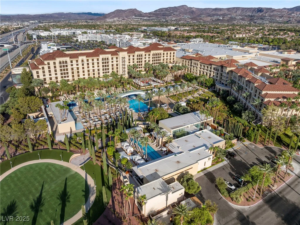168 Mountainside, Henderson, NV 89012