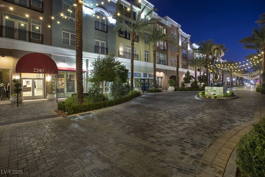 168 Mountainside, Henderson, NV 89012