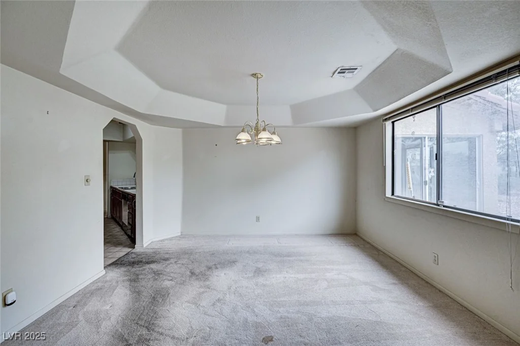 6452 Viewpoint, Las Vegas, NV 89156