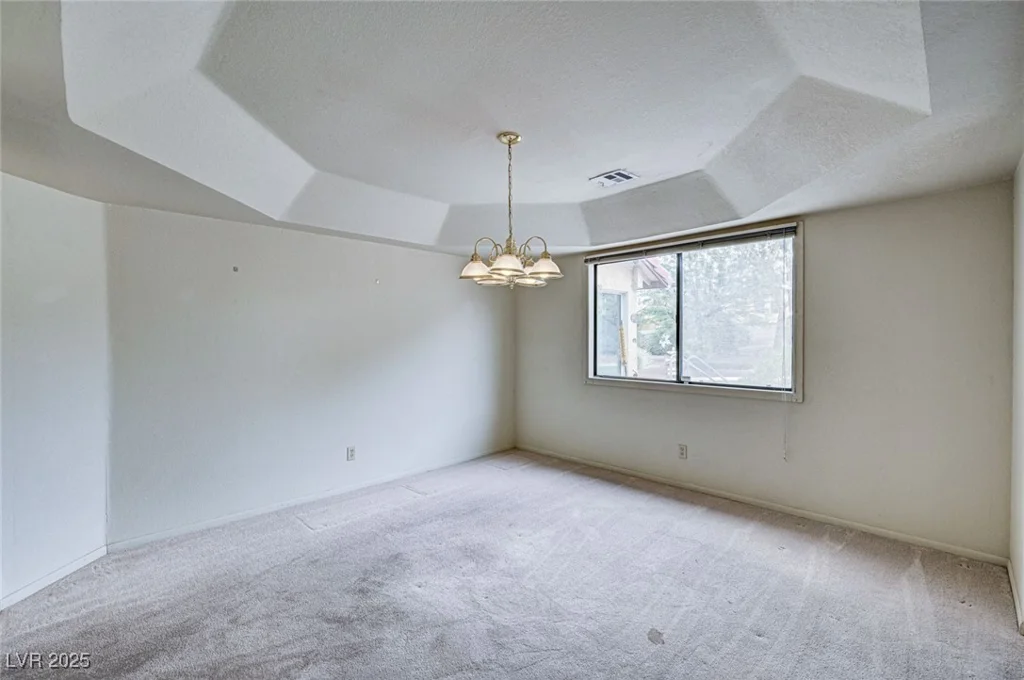 6452 Viewpoint, Las Vegas, NV 89156