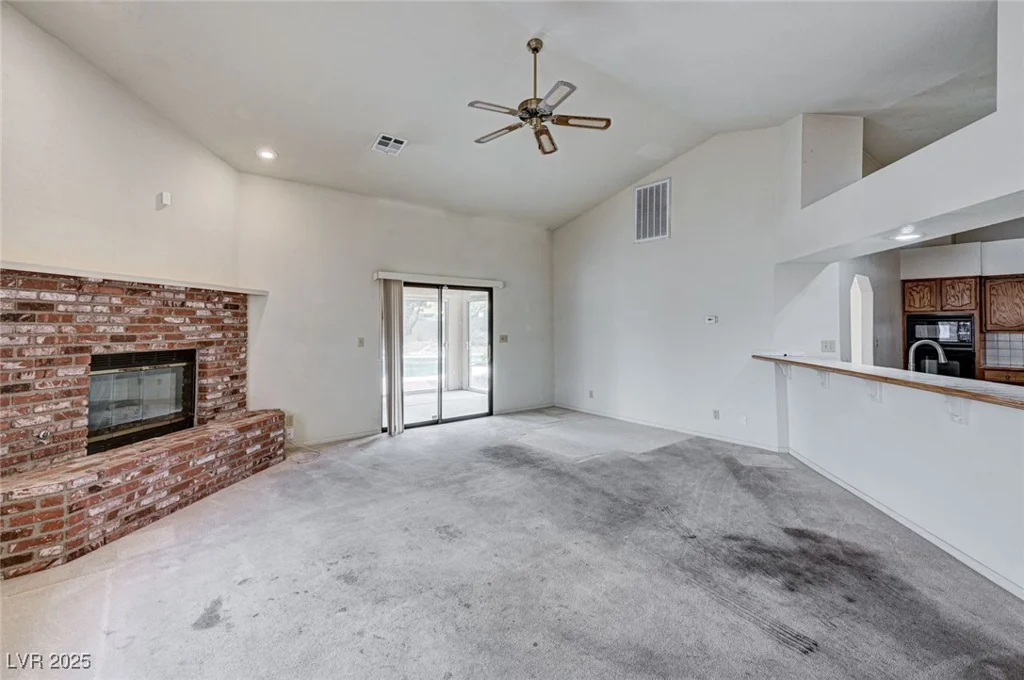 6452 Viewpoint, Las Vegas, NV 89156