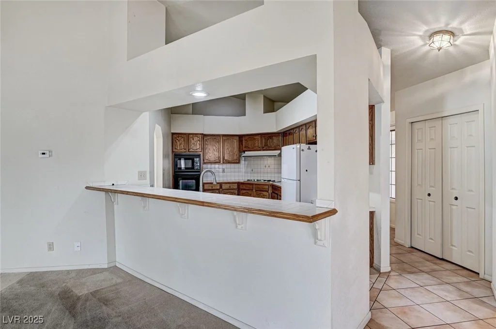 6452 Viewpoint, Las Vegas, NV 89156