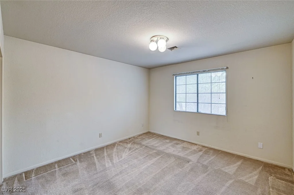 6452 Viewpoint, Las Vegas, NV 89156