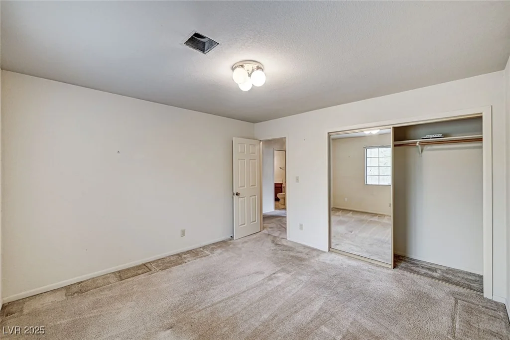 6452 Viewpoint, Las Vegas, NV 89156