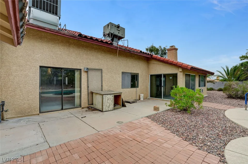6452 Viewpoint, Las Vegas, NV 89156