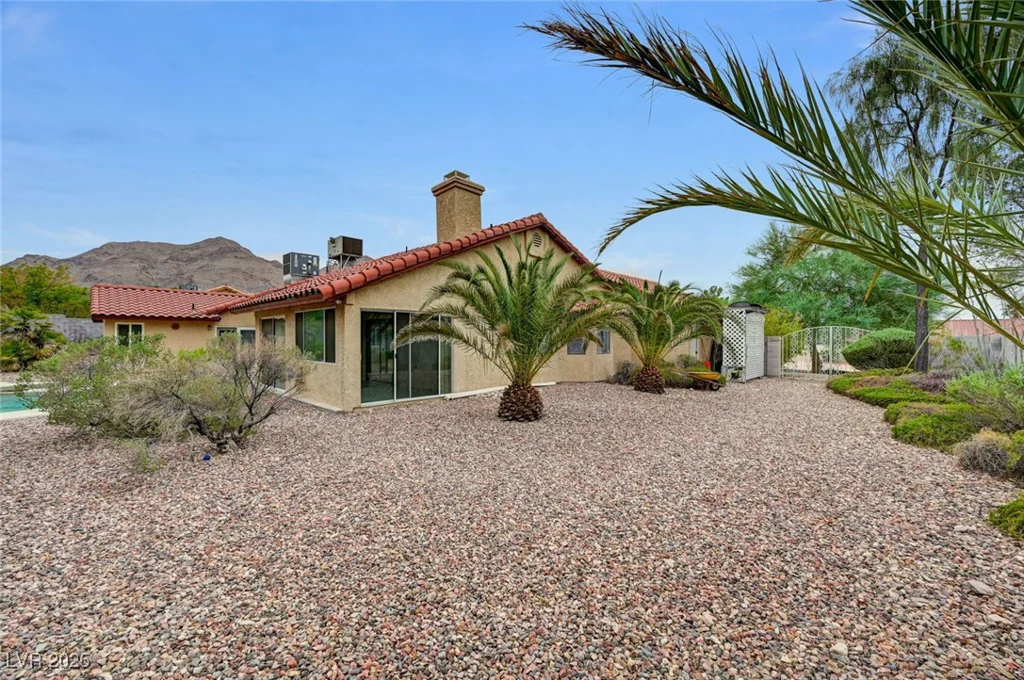 6452 Viewpoint, Las Vegas, NV 89156
