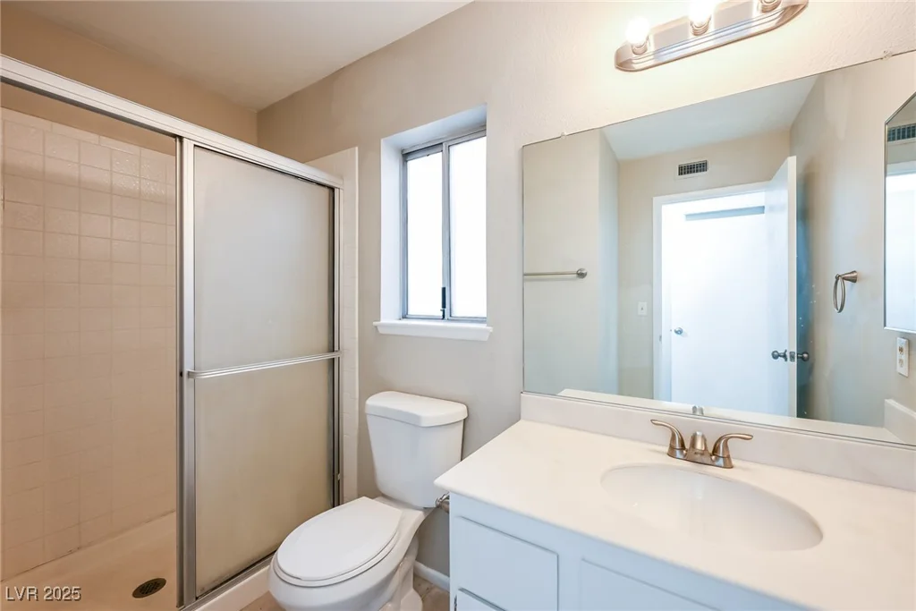 1770 Forest Walk, Las Vegas, NV 89119
