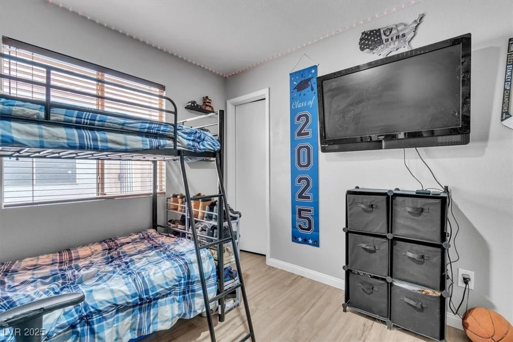 5824 Round Castle, Las Vegas, NV 89130